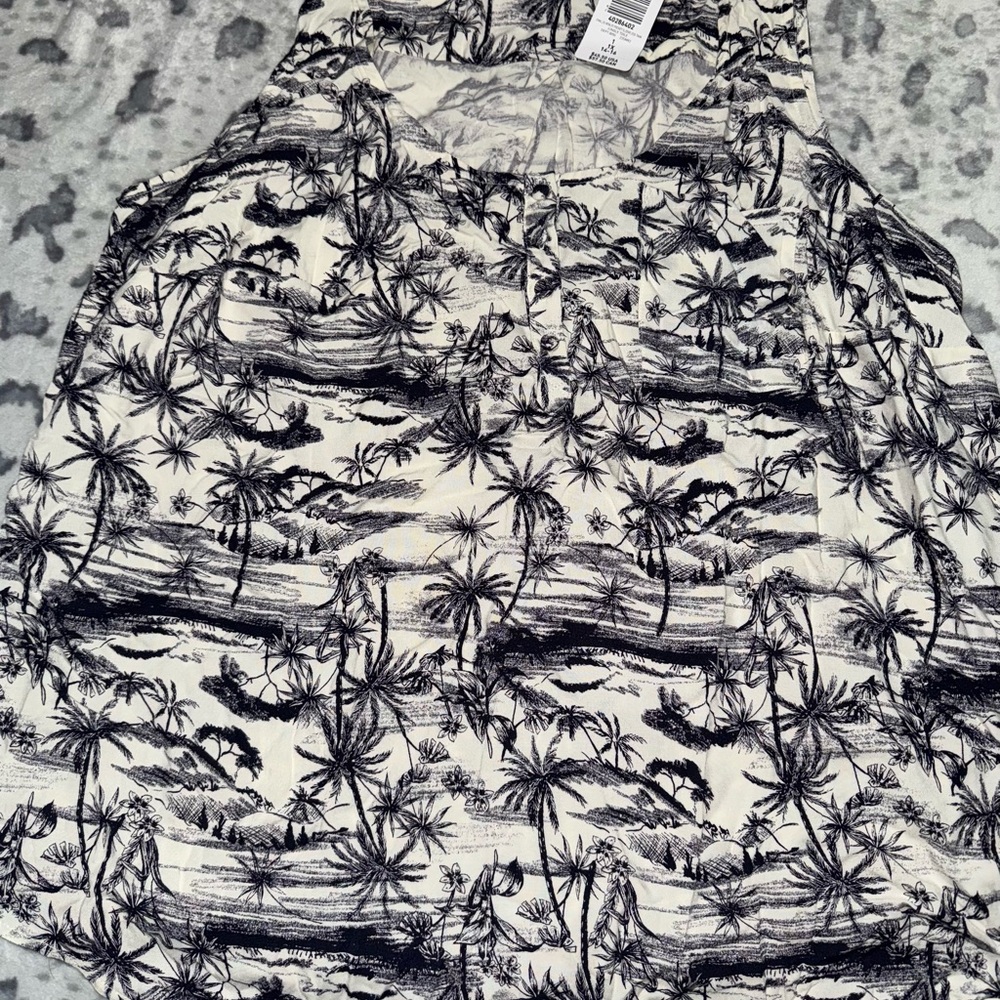 Torrid Navy Blue and Off White Palm Print Sleeveless Blouse